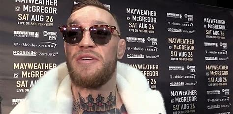 floyd mayweather versace robe|Conor McGregor Shows Off Custom Made Versace Robe Ahead .